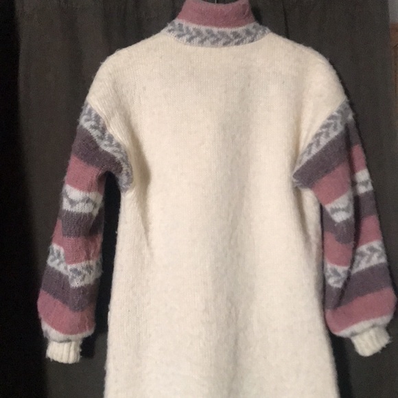 Hilda Ltd Icelandic wool coat - Picture 2 of 11